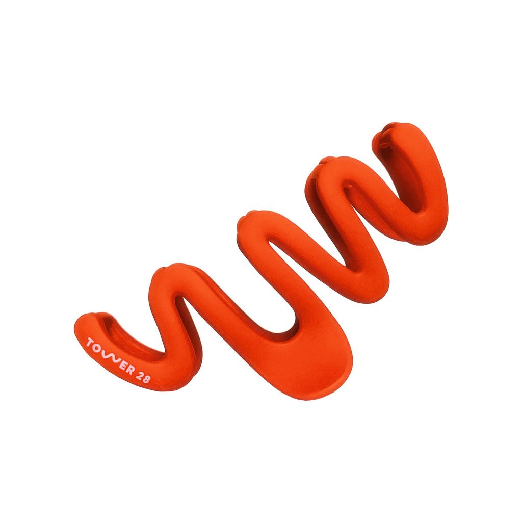 The ‘W’ Claw Clip O1
